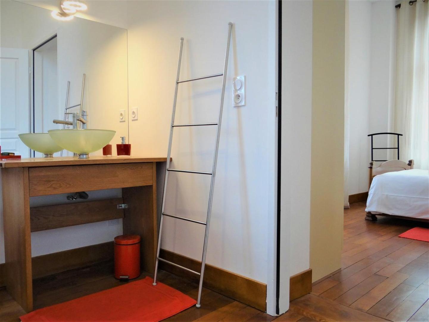 Appartement L'esprit D'antan, Quartier Historique Deux Personnes *